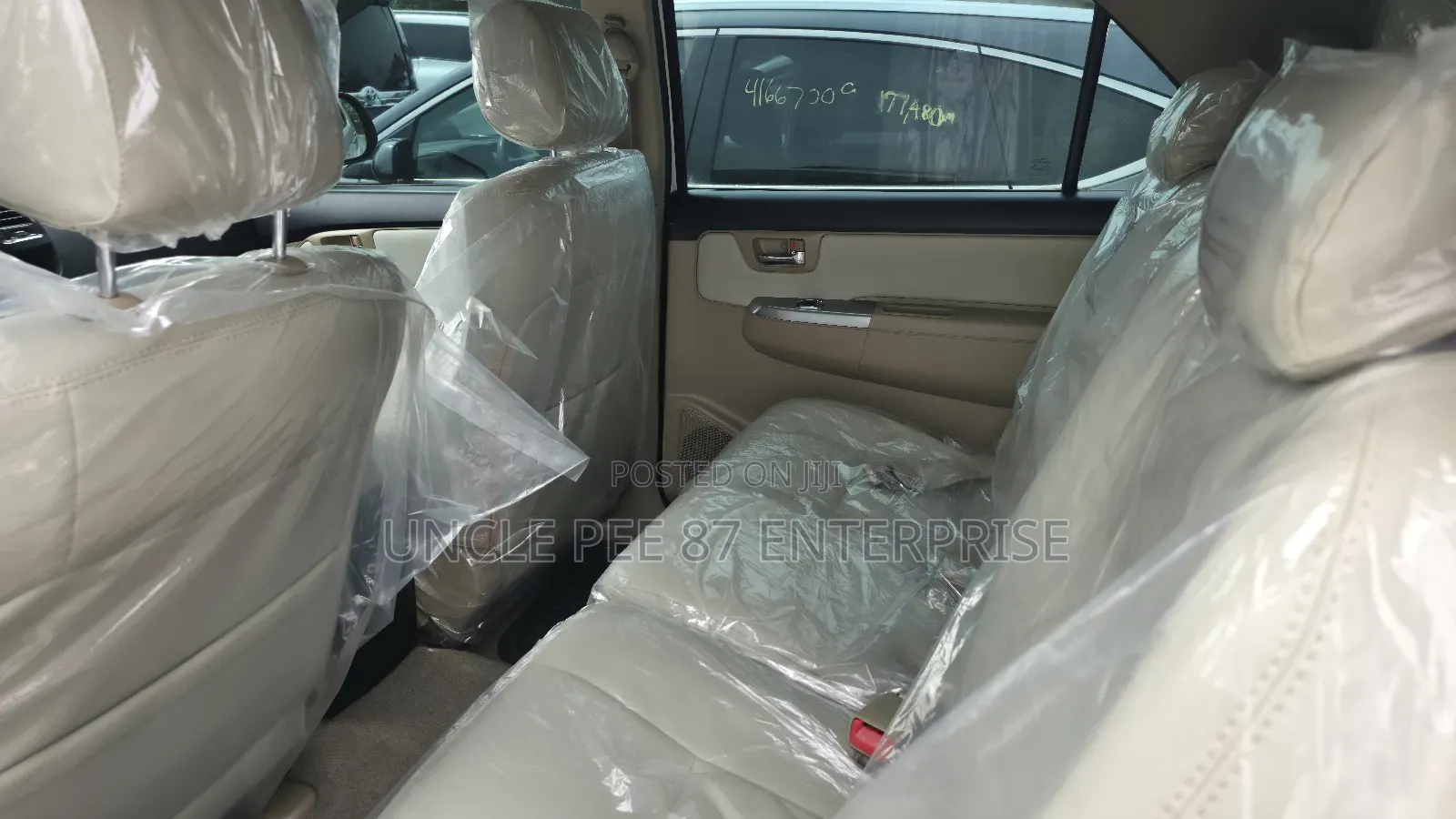 Toyota Fortuner 2.7 AWD 2014 White