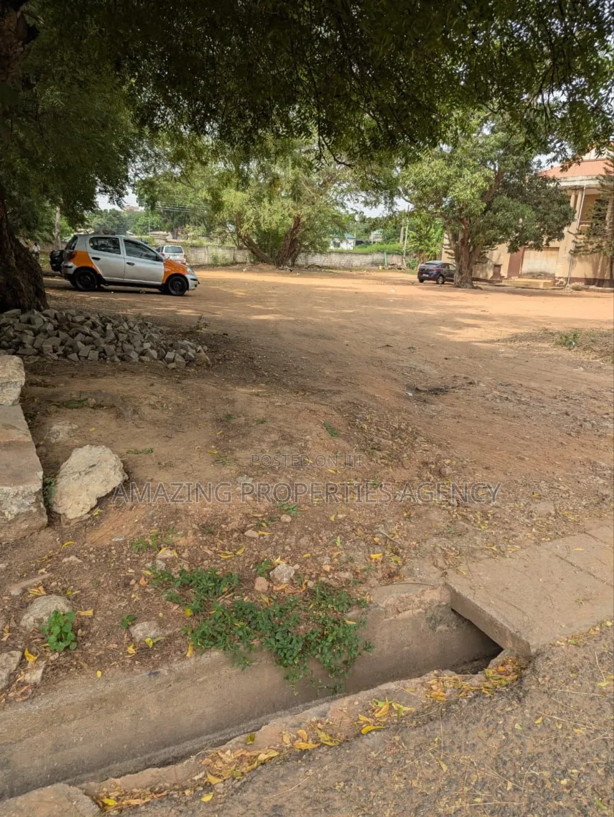 A Spintex Land for Sale* •Spintex Kakalika Building