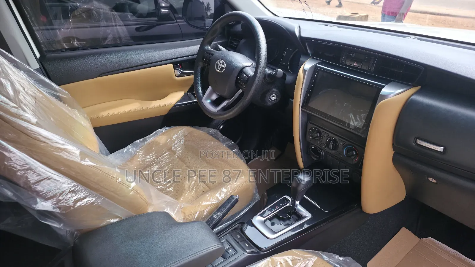 Toyota Fortuner 2.7 AWD 2022 White