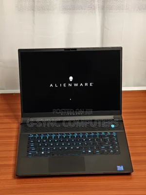 Laptop Dell Alienware M16 r1 32GB Intel Core i7 SSD 1T