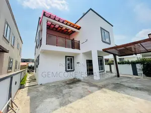 3bdrm Townhouse/Terrace in East Legon for sale