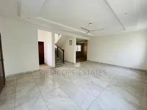 3bdrm Townhouse/Terrace in East Legon for sale