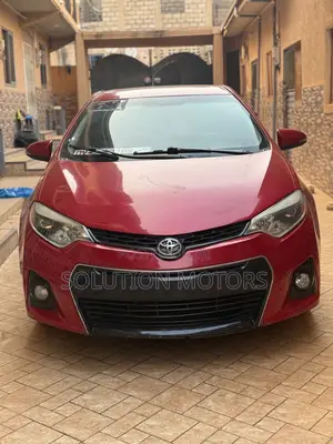 Toyota Corolla 2016 Red