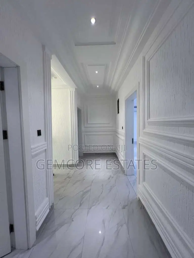 4bdrm House in East Legon for rent