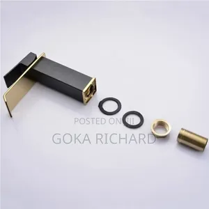 Modern Luxury Black and Gold Basin Faucet Tap