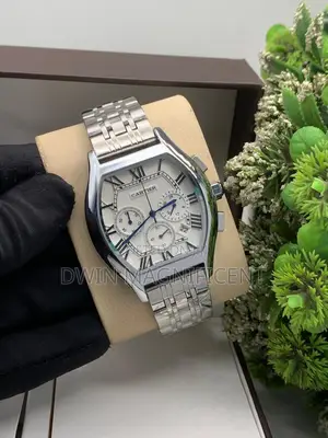 Cartier Tortue Monopusher Chronograph Watch