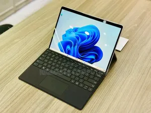 New Laptop Microsoft Surface Pro 8 16GB Intel Core I7 SSD 512GB