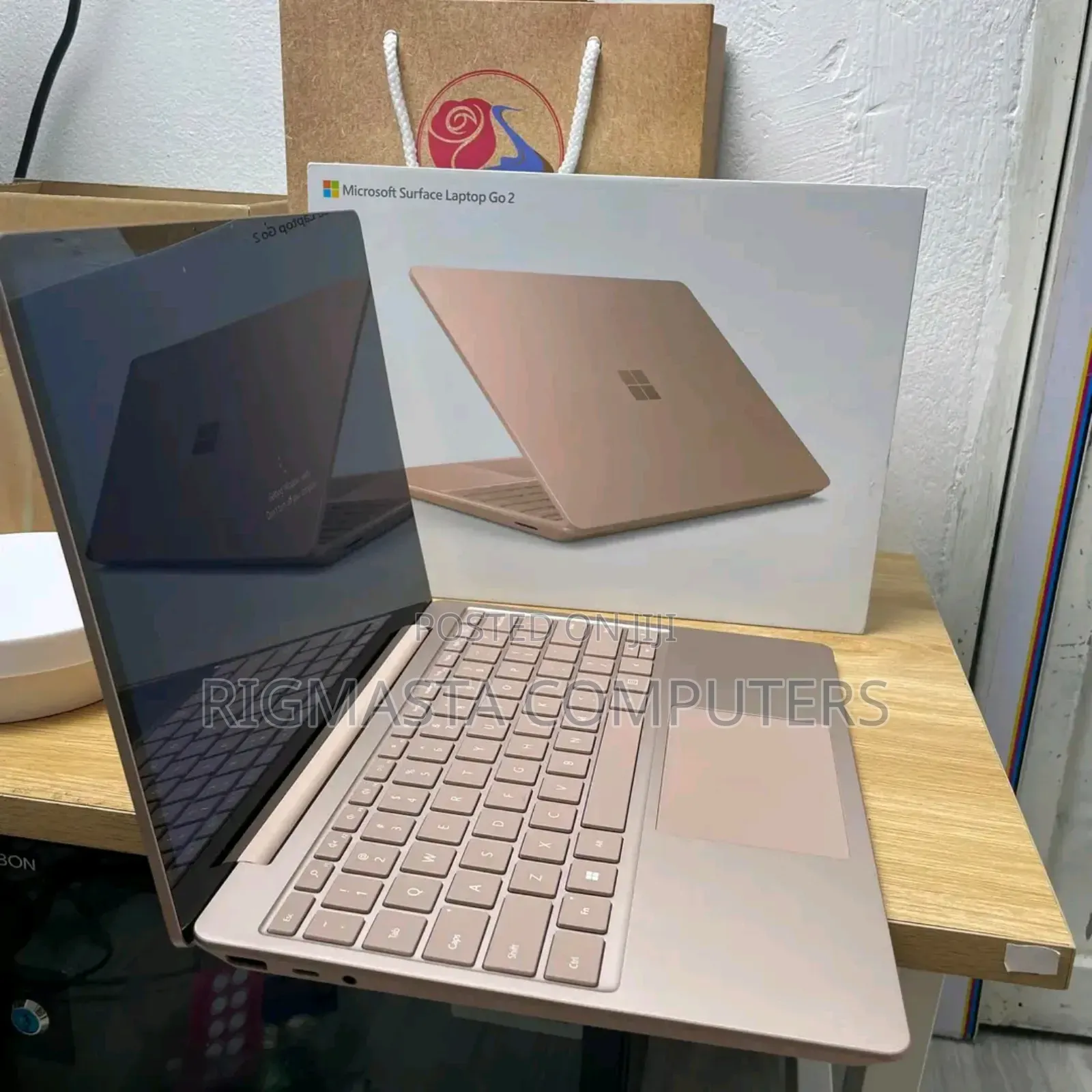New Laptop Microsoft Surface Laptop Go 2 16GB Intel Core I7 SSD 512GB