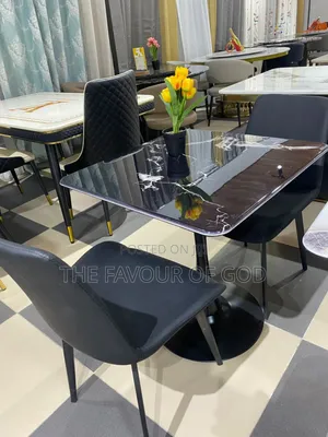 Exquisite 2seater Dinning