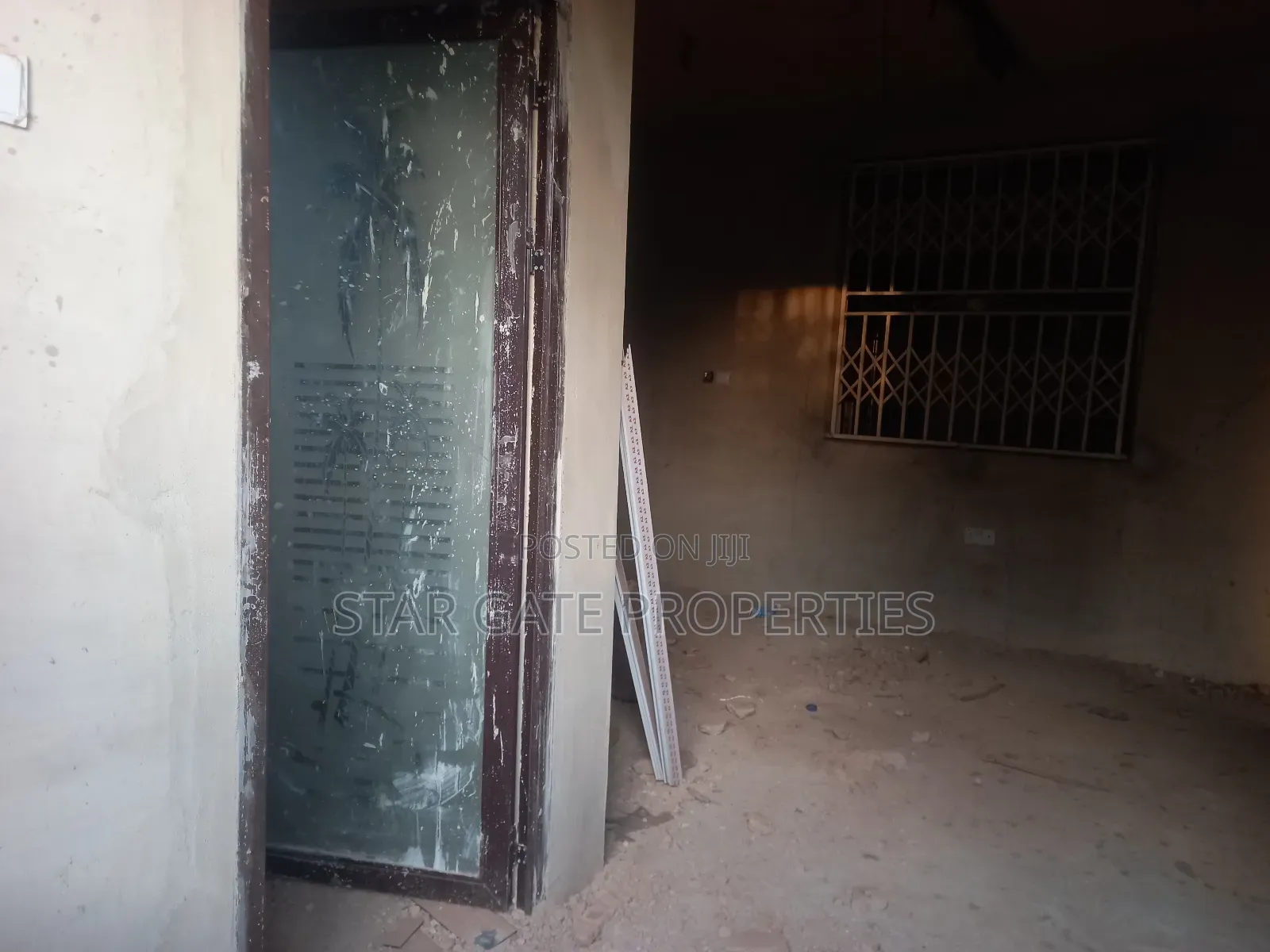 8bdrm House in Atimatim Maase, Kumasi Metropolitan for sale
