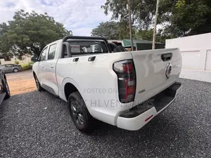 Great Wall Pao 2022 White