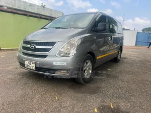 Hyundai Starex 2011 Grey