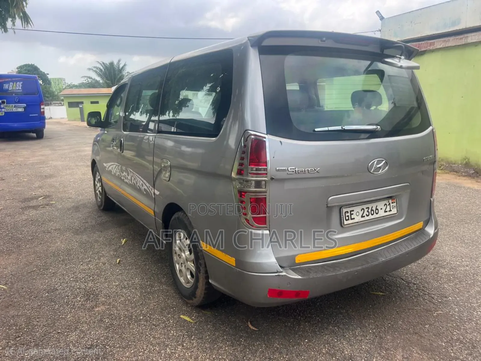 Hyundai Starex 2011 Grey