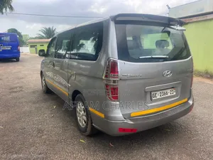 Hyundai Starex 2011 Grey