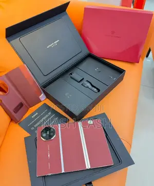 New Huawei Mate XT Ultimate Design 512 GB Bronze