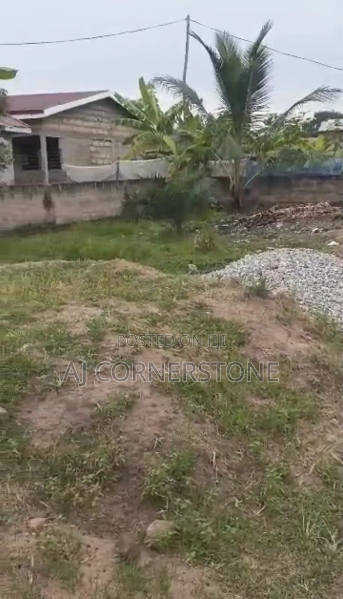 6bdrm House in Amasaman for sale