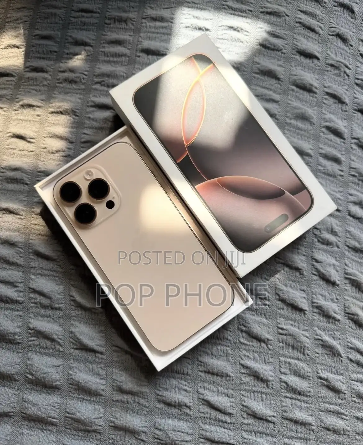 Apple iPhone 16 Pro Max 256 GB Gold