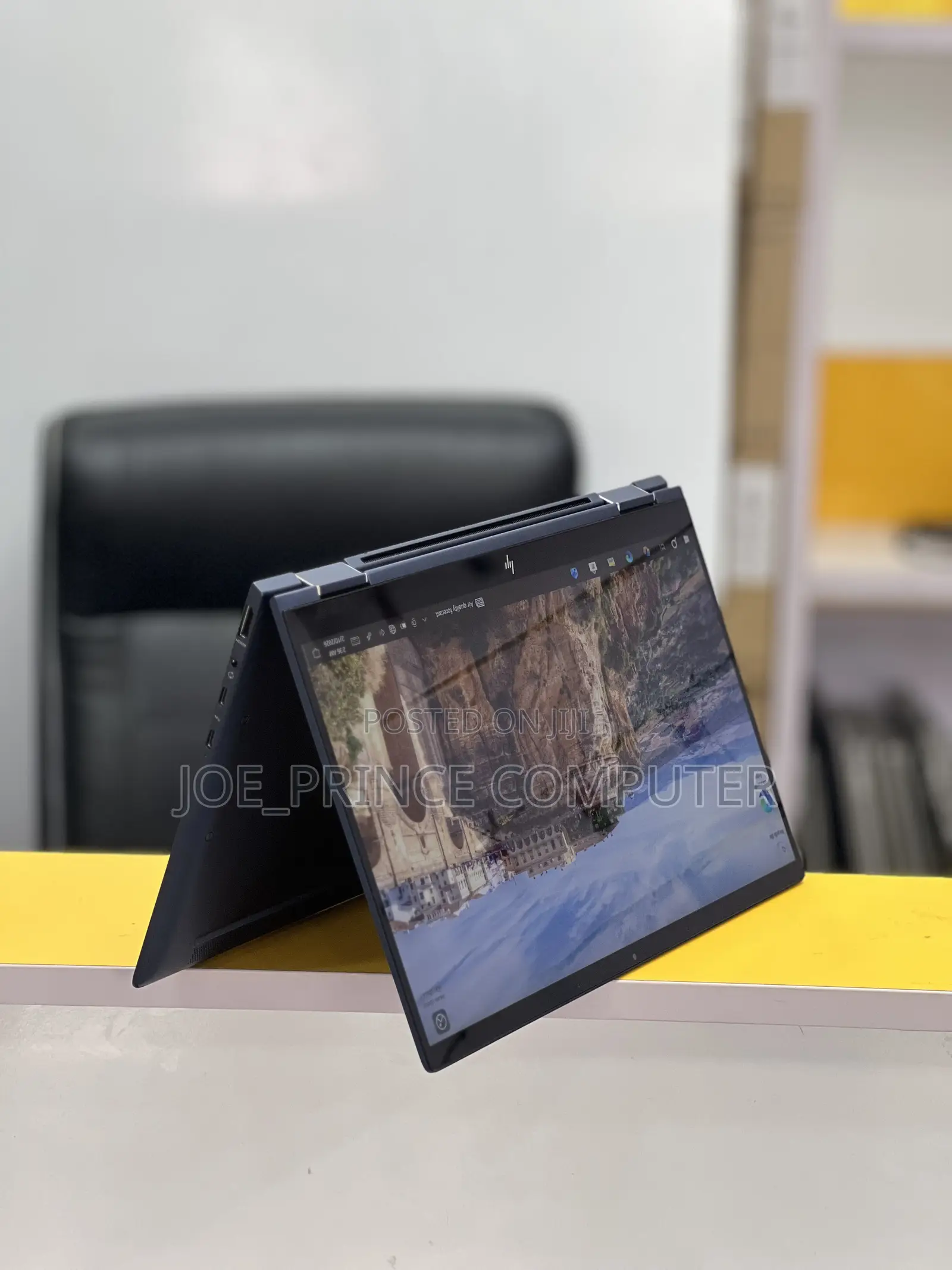 New Laptop HP Dragonfly G2 16GB Intel Core I7 SSD 512GB