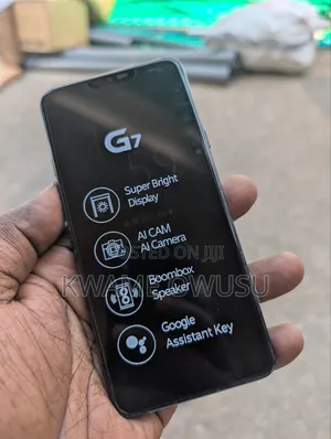 New LG G7 ThinQ 64 GB Green
