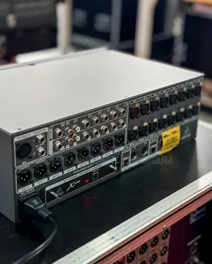 Behringer X32 Rack 40-channel Rackmount Digital Mixer