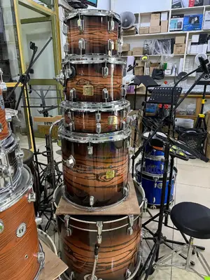 Tama Drum (5 Set)