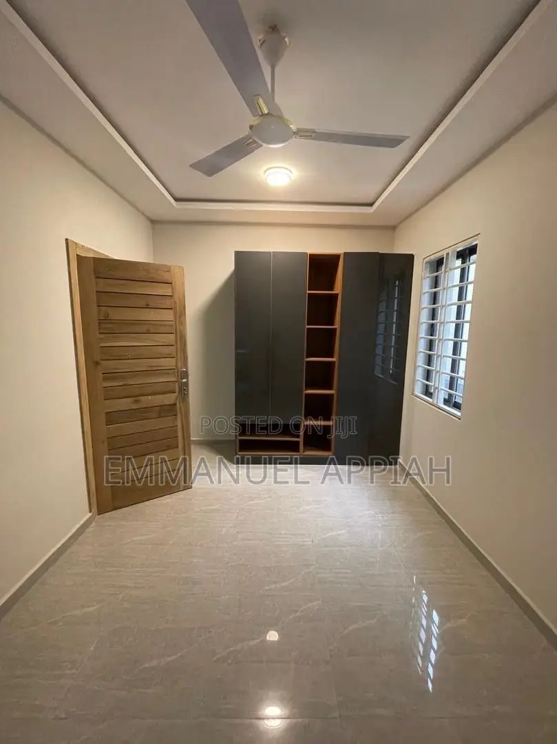 4bdrm House in Haasto Atomic, Haatso for sale
