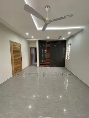 4bdrm House in Haasto Atomic, Haatso for sale