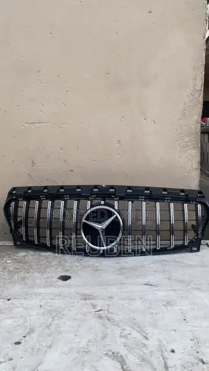 Mercedes Benz C300 Gt Grill