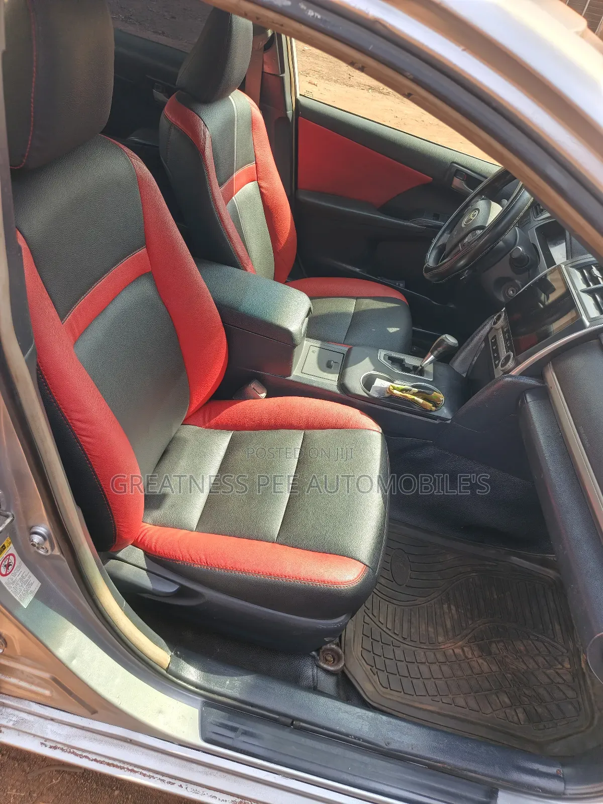 Toyota Camry 2014 Gray