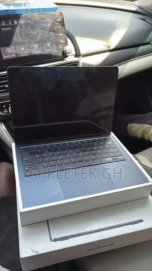 Laptop Apple MacBook Air 2025 M4 16GB Apple M4 SSD 256GB