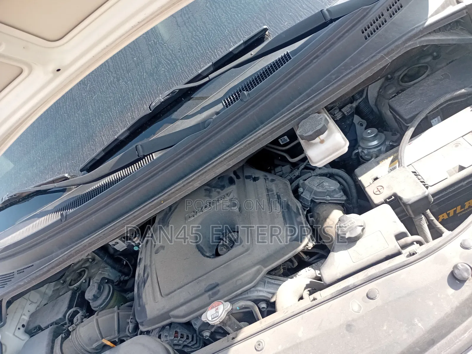 Hyundai Starex 2015 White