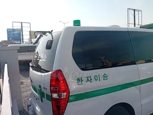 Hyundai Starex 2015 White
