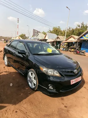 Toyota Corolla S Special Edition 4dr Sedan (1.8L 4cyl 4A) 2013 Black