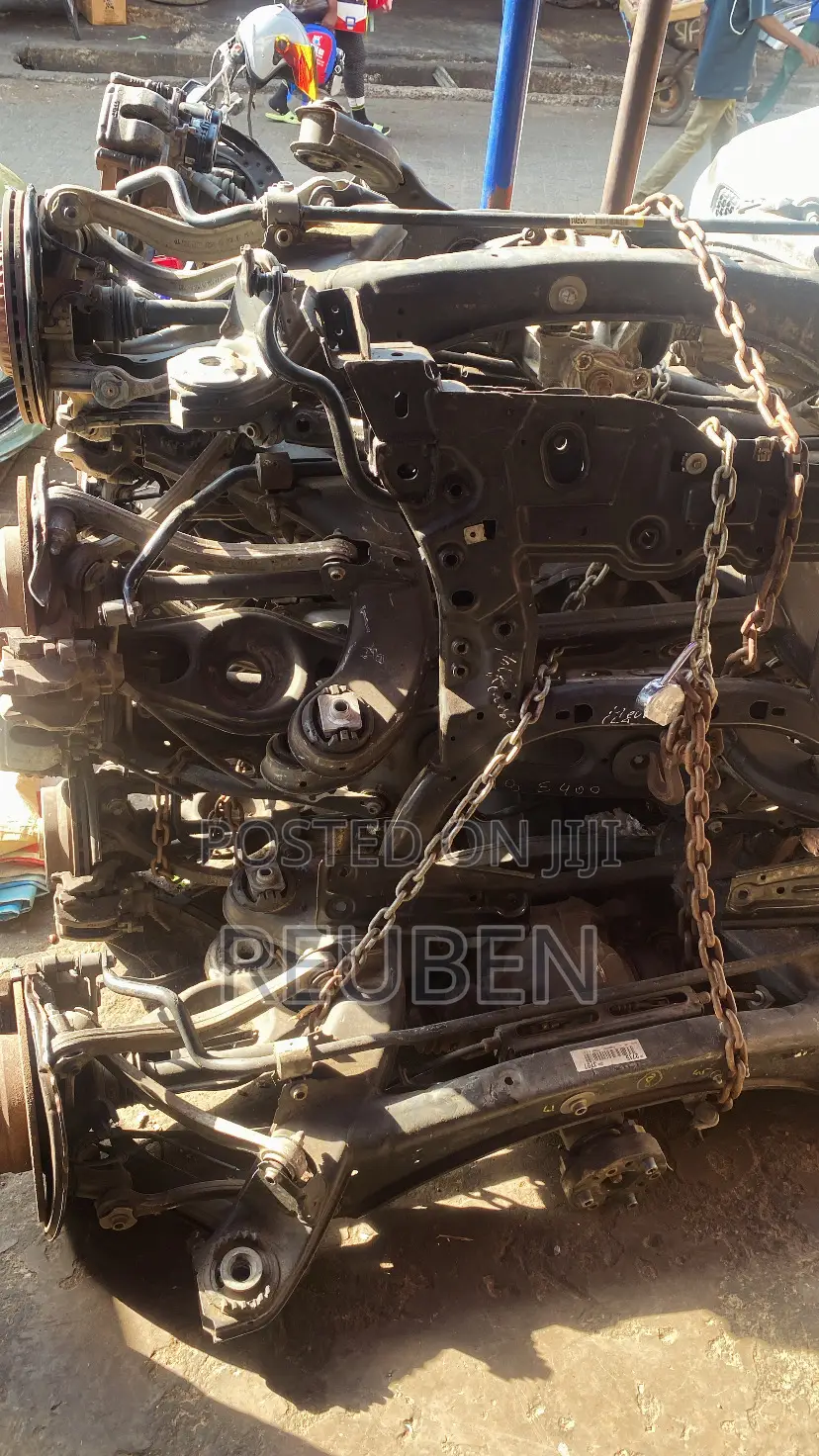 All Kinds of Mercedes Benz Front and Back Axel