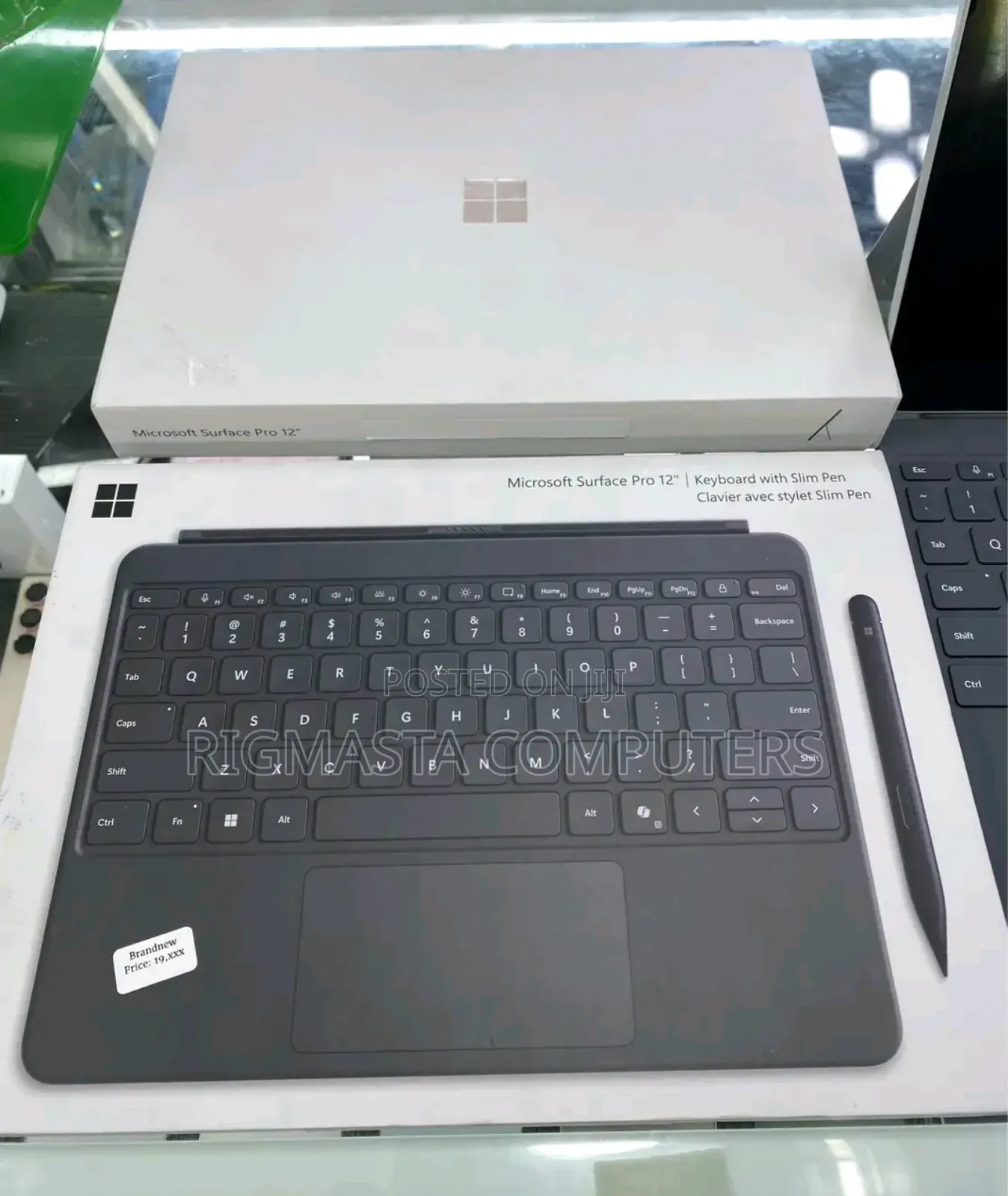 New Microsoft Surface Pro 256 GB Black