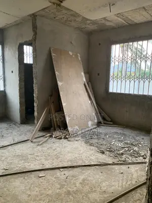 An Uncompleted 6bedrooms Self Compond for Sale