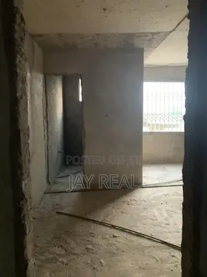An Uncompleted 6bedrooms Self Compond for Sale