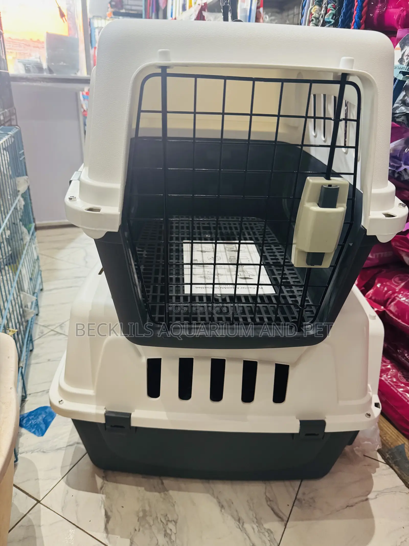 Plastic Platinum Approved Flight Plastic Cage ( Medium Size )