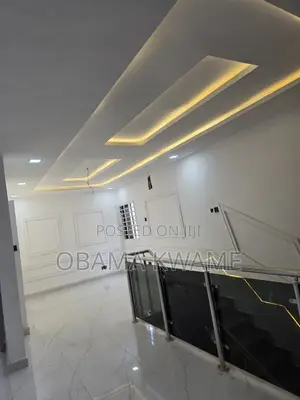 4bdrm Mansion in Gringo Lynks Premium, Lashibi for sale