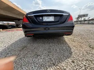 Mercedes-Benz S-Class 2019 Black