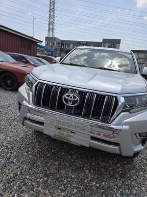 Toyota Land Cruiser Prado 2.7 2019 Silver