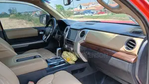 Toyota Tundra 2018 Red