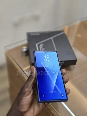New Samsung Galaxy Z Fold7 256 GB Blue