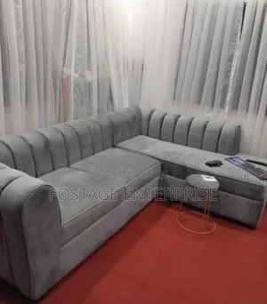 Brand New Imported 6 Seater Sectional Couch With Table
