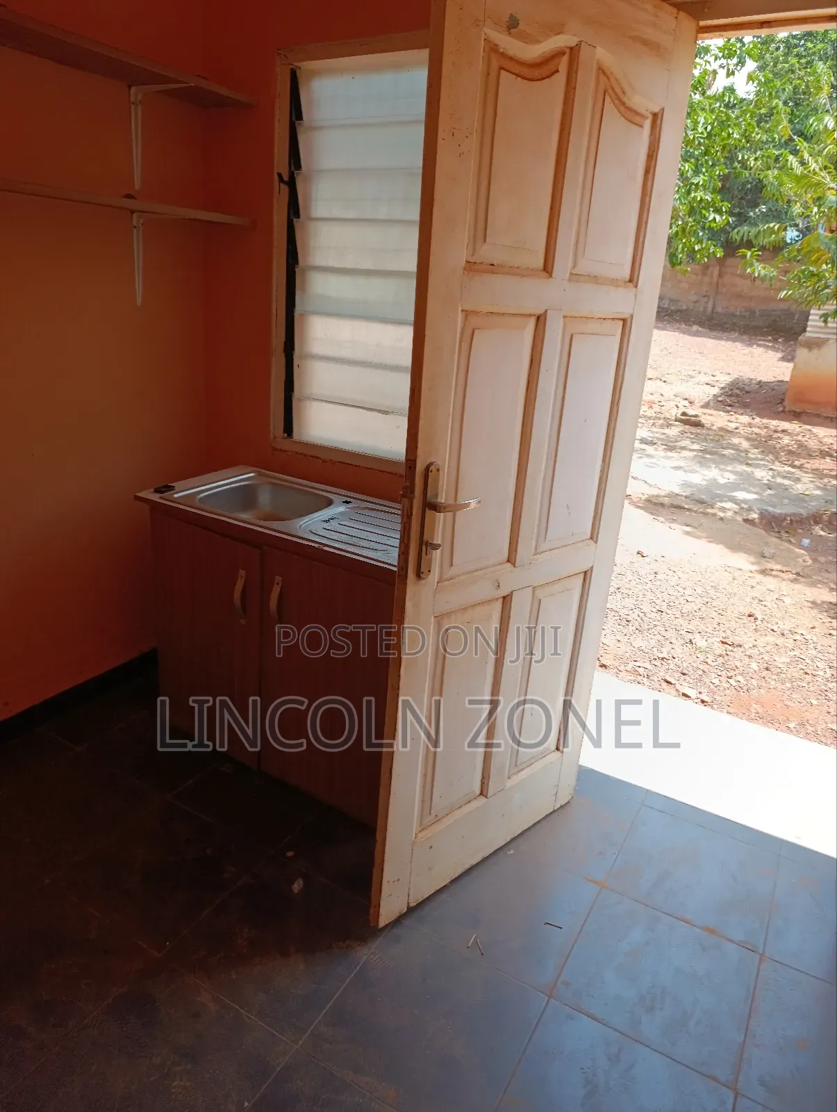 Furnished 1bdrm Apartment in Oyibi for rent