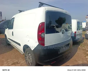 Opel Vivaro 2015 White