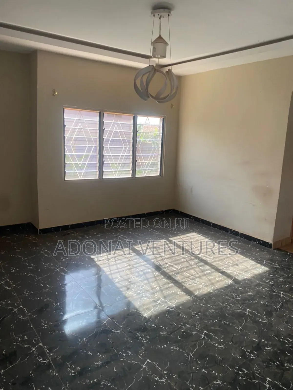 3bdrm Apartment in Atonsu Aputuogya, Kumasi Metropolitan for rent