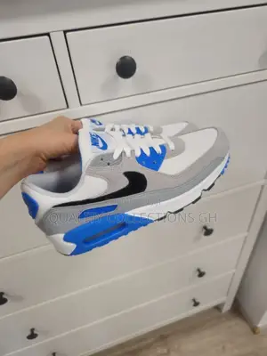 Nike Airmax White and Blue