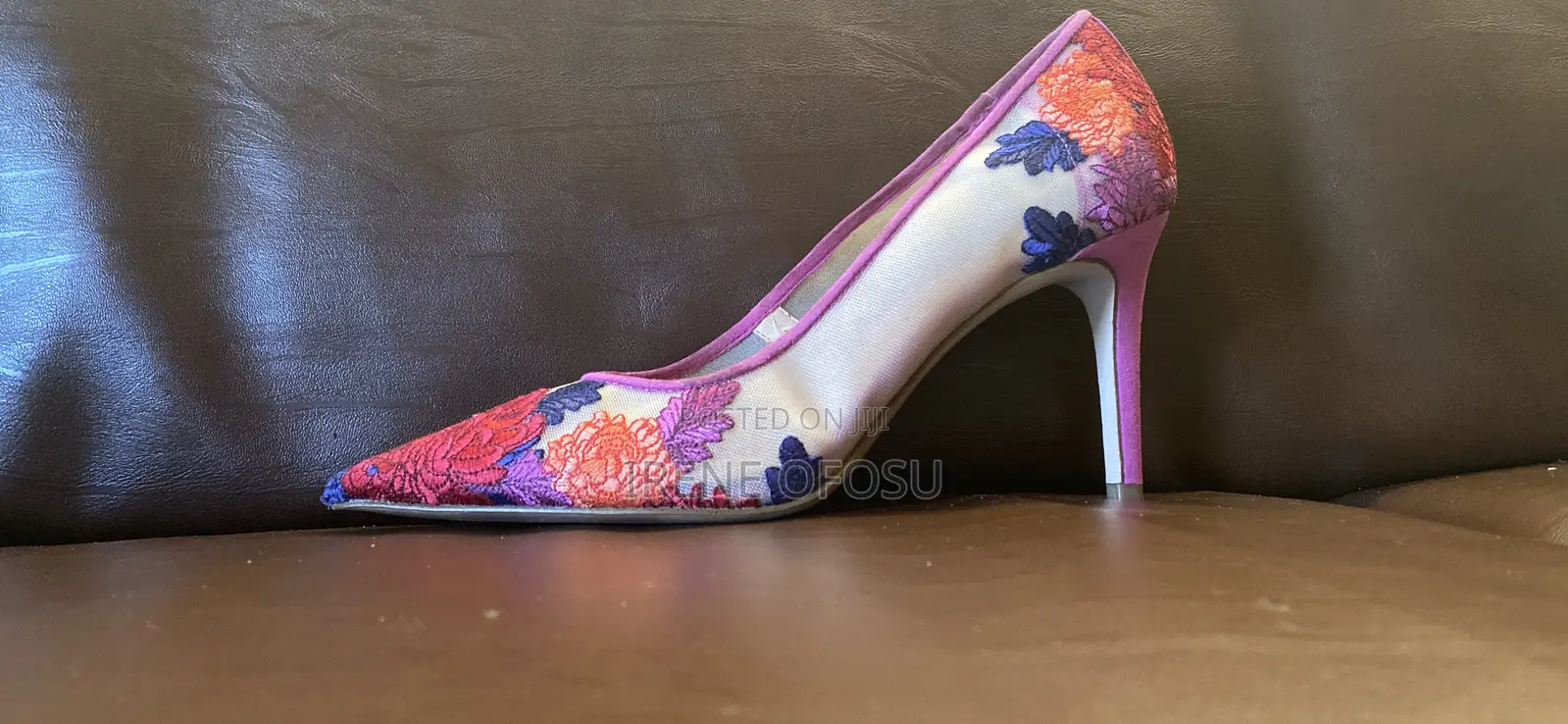 Second Hand Ladies Shoe