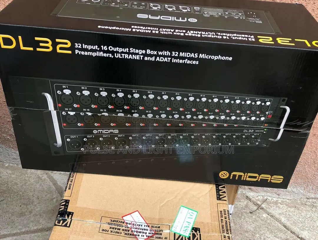 Midas Dl32 32-input/16-output Stage Box